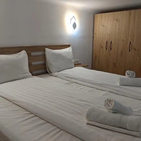 Apartment Ultra-central In The Dauerbach Palace *